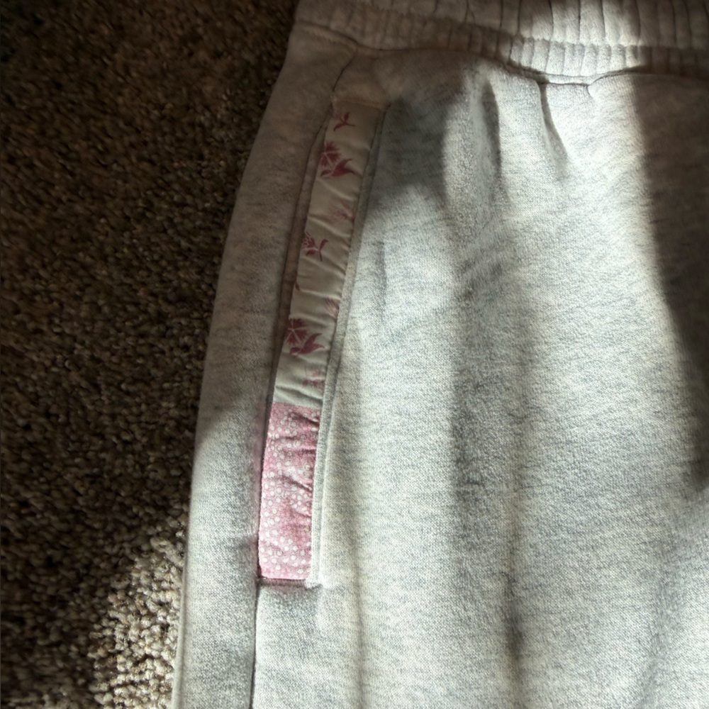 Abercrombie Patchwork Gray Wide-Leg Sweatpants LO… - image 2
